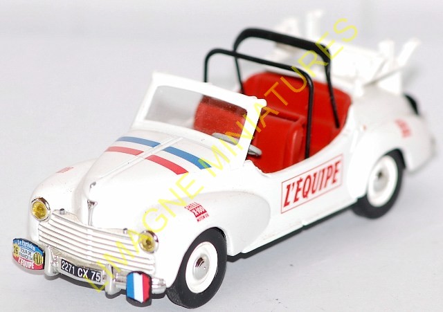 Voiture miniature Peugeot 203 Dissoplast Tour de France Norev 1/43